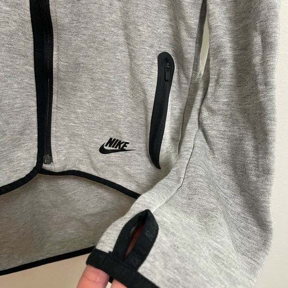 Nike Hooded Cape Jacket Light Gray Size Small - Picture 4 of 6